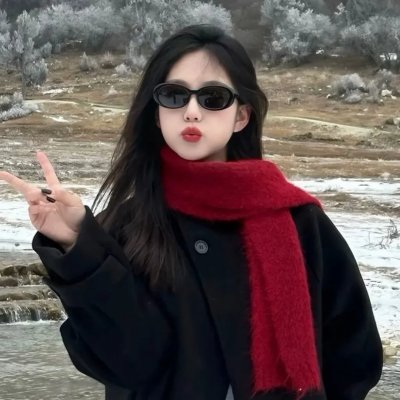 女孩罗塞玛莉